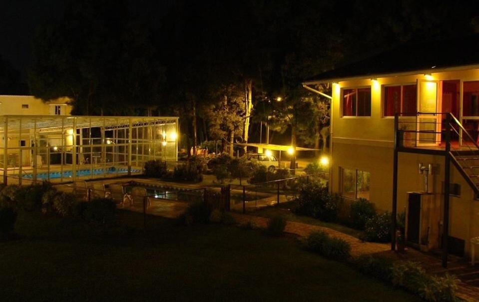 Las Lomas Suites & Spa Chascomus Exterior photo
