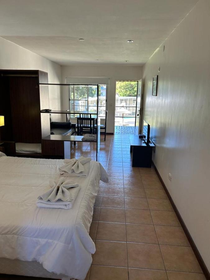 Las Lomas Suites & Spa Chascomus Exterior photo