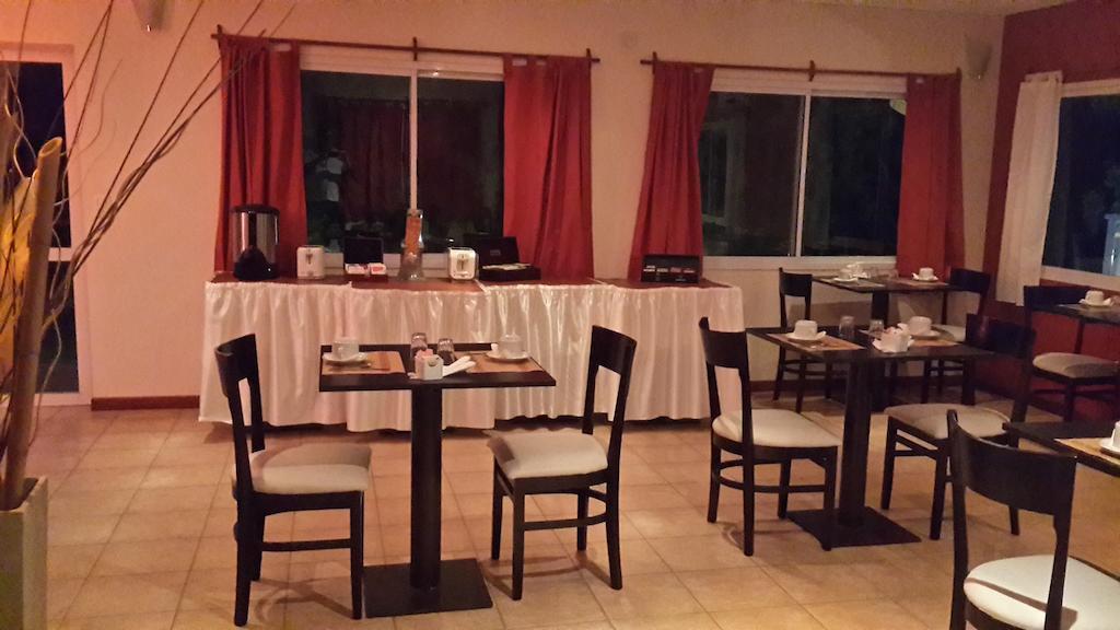 Las Lomas Suites & Spa Chascomus Exterior photo